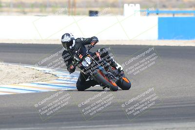 media/Sep-20-2025-TrackDaz (Sat) [[27f0cde673]]/A Group/12pm (Turn 1)/